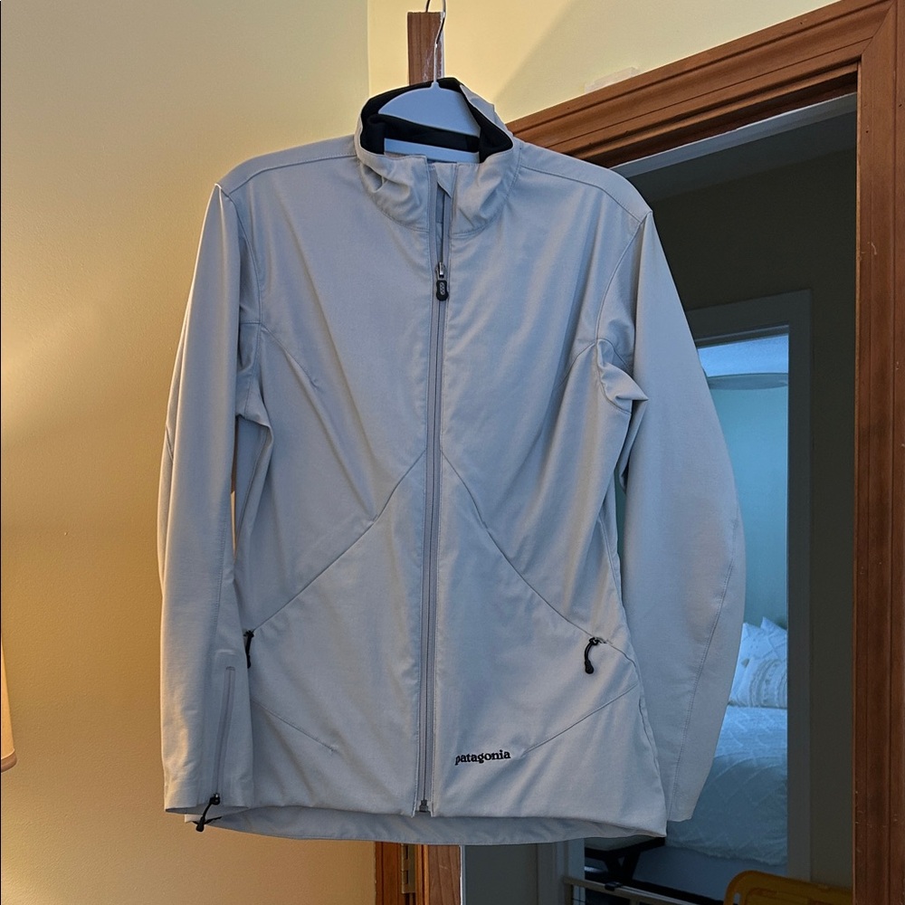Patagonia Light Gray Full-Zip Jacket
